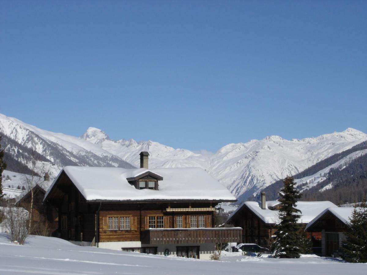 Haus Diezig Goms Bagian luar foto